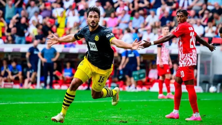 Dortmund Terbantu Dua Gol dari Malen Melewati Freiburg